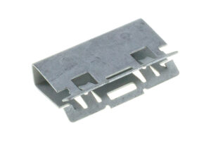 82633844 - U clip